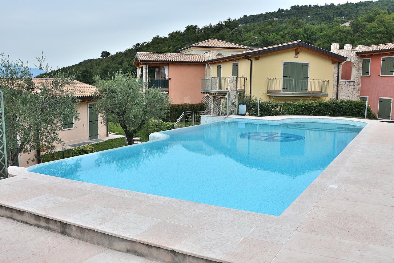 Residenza Alle Torri With Pool Torri Del Benaco Exterior photo